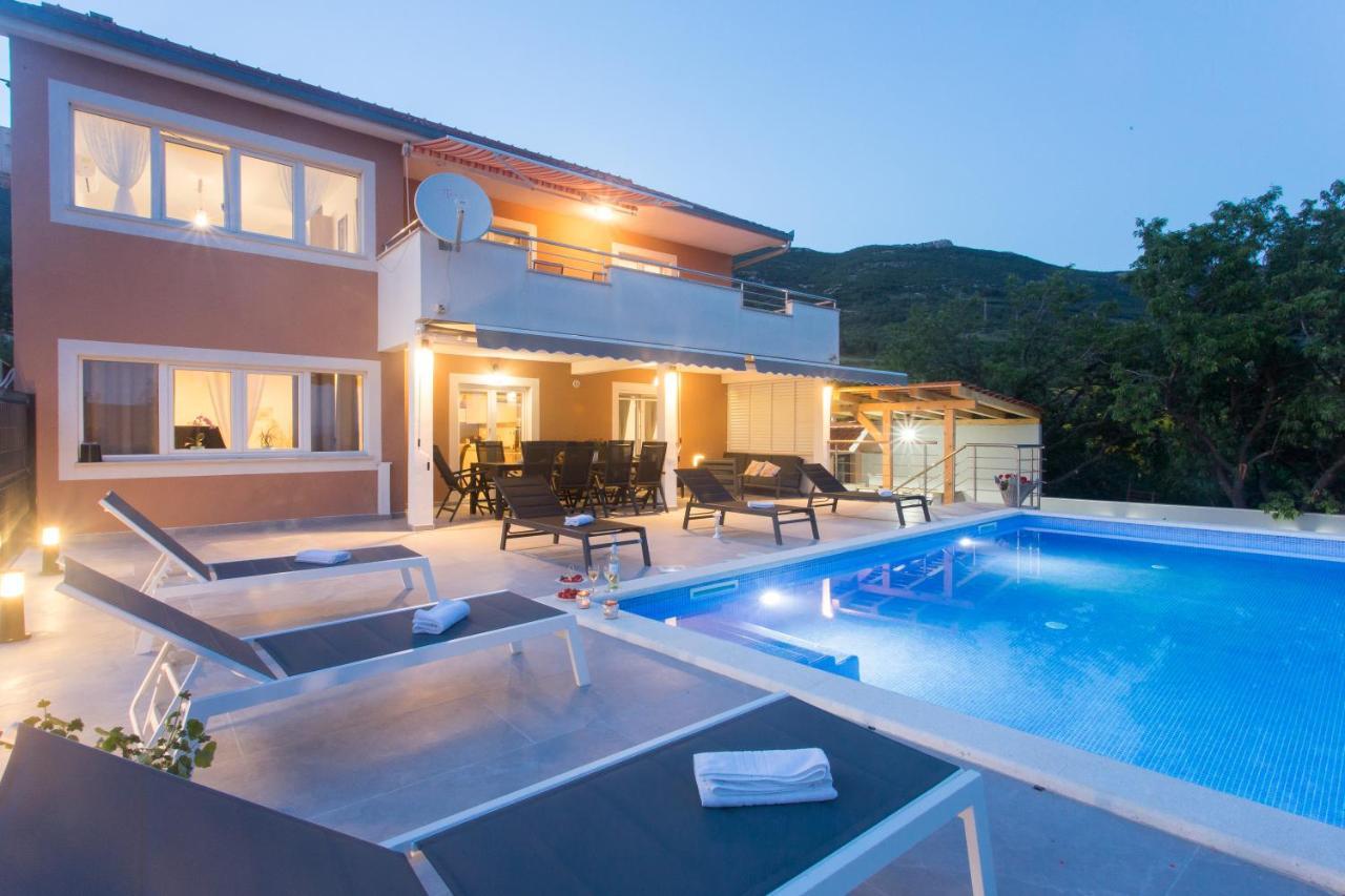 Villa Ivano With Sea&Mountain View Kaštel Stari Екстериор снимка
